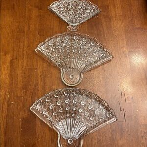 Elegant Fan-Shaped Glass Dishes